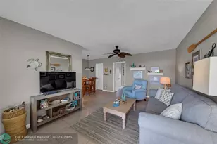 11 SW 4th Ave, Boca Raton, FL 33432 - Photo 4