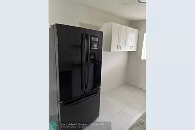 1401  NW 45th St, Unit #4, Deerfield Beach, FL 33064 - Photo 6