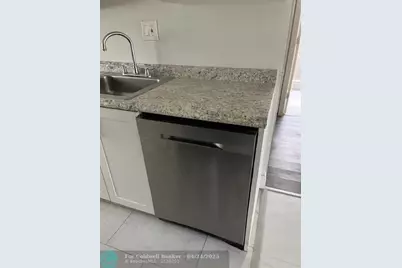 1401  NW 45th St, Unit #4, Deerfield Beach, FL 33064 - Photo 18