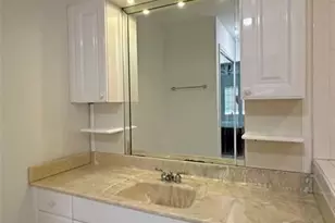 6485 Bay Club Dr, Fort Lauderdale, FL 33308 - Photo 8