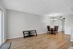 2005 Berkshire A, Deerfield Beach, FL 33442 - Photo 8