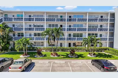 2005  Berkshire A, Unit #2005, Deerfield Beach, FL 33442 - Photo 1