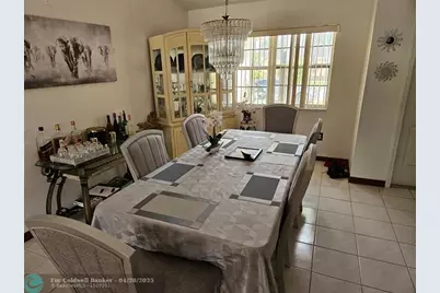 15518 SW 168th Ter, Miami, FL 33187 - Photo 12