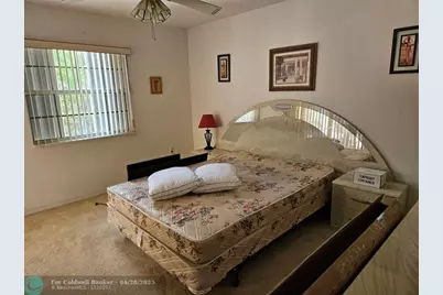 15518 SW 168th Ter, Miami, FL 33187 - Photo 4