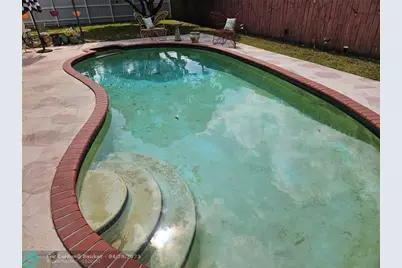 15518 SW 168th Ter, Miami, FL 33187 - Photo 18