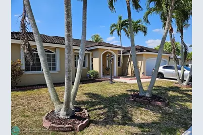 15518 SW 168th Ter, Miami, FL 33187 - Photo 2