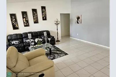 15518 SW 168th Ter, Miami, FL 33187 - Photo 14