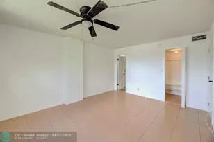 113 Royal Park Unit, Oakland Park, FL 33309 - Photo 22