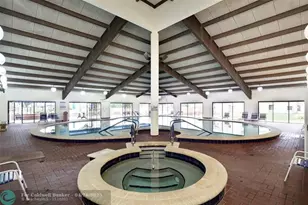 8880 Sunrise Lakes Blvd, Sunrise, FL 33322 - Photo 32