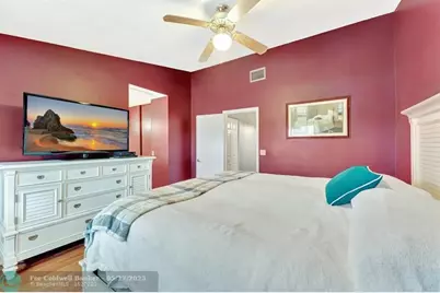 3725  Carambola Cir, Unit #2824, Coconut Creek, FL 33066 - Photo 24