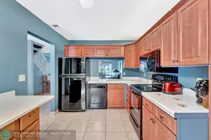 3725 Carambola Cir Unit, Coconut Creek, FL 33066 - Photo 8