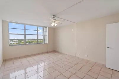 2100  Sans Souci Blvd, Unit #1410, North Miami, FL 33181 - Photo 10