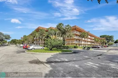 6095 N Sabal Palm Blvd, Unit #212, Tamarac, FL 33319 - Photo 1