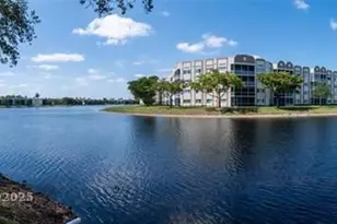 7448 Ashmont Cir, Tamarac, FL 33321 - Photo 36