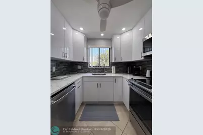 7448  Ashmont Cir, Unit #312, Tamarac, FL 33321 - Photo 8