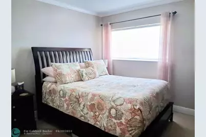 1035  Hillsboro Mile, Unit #25, Hillsboro Beach, FL 33062 - Photo 8