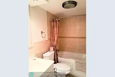 1035  Hillsboro Mile, Unit #25, Hillsboro Beach, FL 33062 - Photo 10