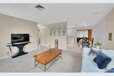 4563 NW 16th Terrace, Tamarac, FL 33309 - Photo 12