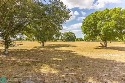 2258 NE 54th Trl, Okeechobee, FL 34972 - Photo 38