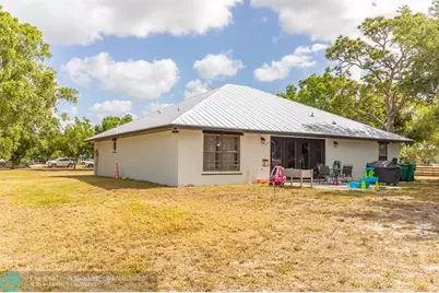 2258 NE 54th Trl, Okeechobee, FL 34972 - Photo 42