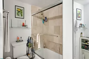 555 NE 15th St Unit #T4(704), Miami, FL 33132 - Photo 8