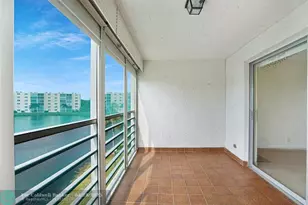 111 SE 3 Ave Unit, Dania Beach, FL 33004 - Photo 38