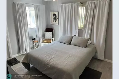 412 S Luna Ct, Unit #2, Hollywood, FL 33021 - Photo 12