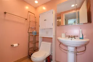 357 Saxony H Unit, Delray Beach, FL 33446 - Photo 8