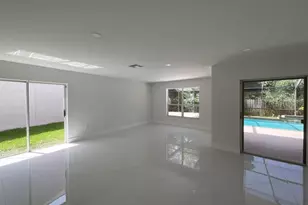 6805 NW 75th Pl, Parkland, FL 33067 - Photo 10