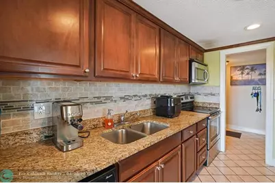 4174  Inverrary Dr, Unit #701, Lauderhill, FL 33319 - Photo 1