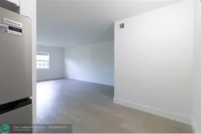2424 SE 17th St, Unit #305B, Fort Lauderdale, FL 33316 - Photo 8