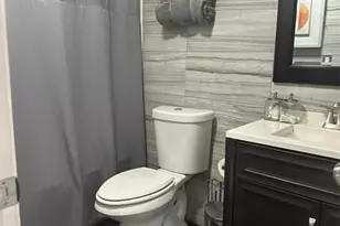 4046 NW 19th St, Lauderhill, FL 33313 - Photo 18