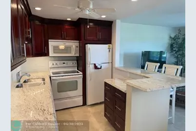 4104  Cambridge E, Unit #4104, Deerfield Beach, FL 33442 - Photo 6