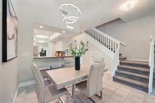 1744 NE 9th St, Fort Lauderdale, FL 33304 - Photo 12