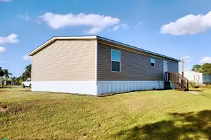 14562 NW 274th St, Okeechobee, FL 34972 - Photo 8