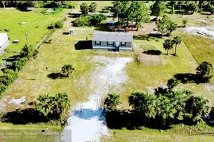 14562 NW 274th St, Okeechobee, FL 34972 - Photo 2