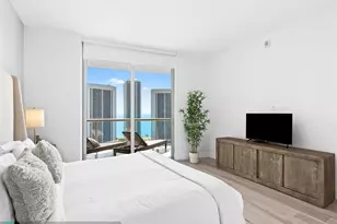 2600 E Hallandale Beach Blvd, Hallandale Beach, FL 33009 - Photo 14