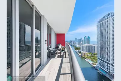 2600 E Hallandale Beach Blvd, Unit #T3001, Hallandale Beach, FL 33009 - Photo 4