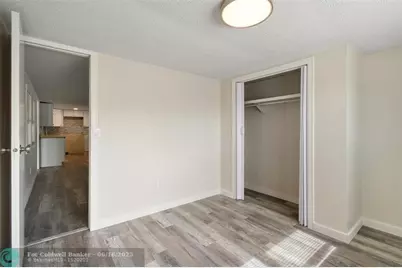 7897 SE Swan Ave, Hobe Sound, FL 33455 - Photo 14