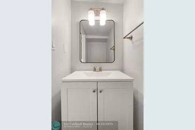 7897 SE Swan Ave, Hobe Sound, FL 33455 - Photo 8