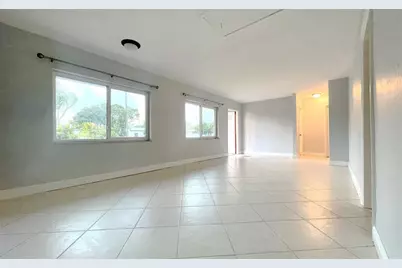 6214  Flagler St, Hollywood, FL 33023 - Photo 4