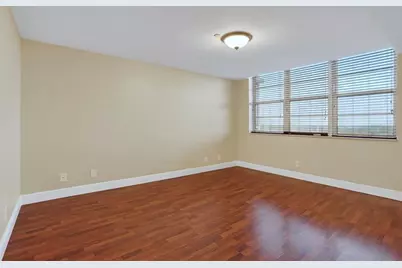 3499  Oaks Way, Unit #909, Pompano Beach, FL 33069 - Photo 18