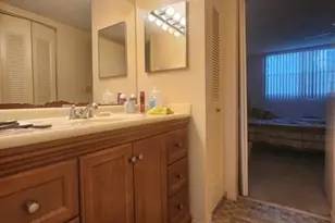 5851 NW 62nd Ave, Tamarac, FL 33319 - Photo 6