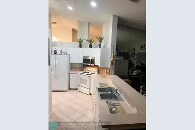 3542  Sahara Springs, Pompano Beach, FL 33069 - Photo 10