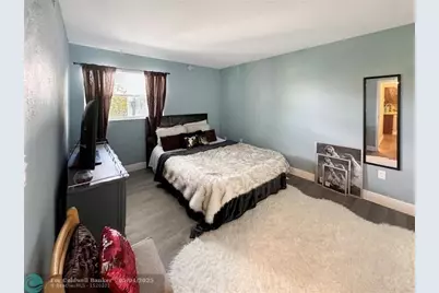 8351  Sands Point Blvd, Unit #A302, Fort Lauderdale, FL 33321 - Photo 4