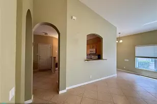 344 NW Breezy Point Loop, Port Saint Lucie, FL 34986 - Photo 6