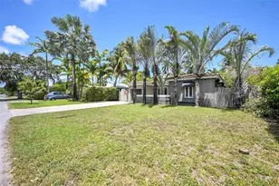 1434 NE 16th Ave, Fort Lauderdale, FL 33304 - Photo 36