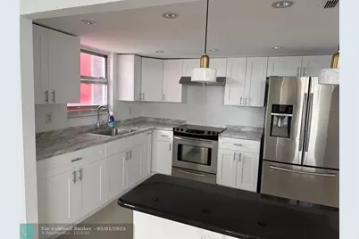 1301 NE Miami Gardens Dr, Unit #605W, Miami, FL 33179 - Photo 2