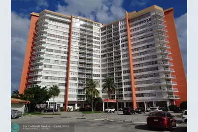 1301 NE Miami Gardens Dr, Unit #605W, Miami, FL 33179 - Photo 1