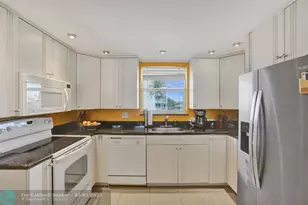 1051 Hillsboro Mile, Hillsboro Beach, FL 33062 - Photo 12